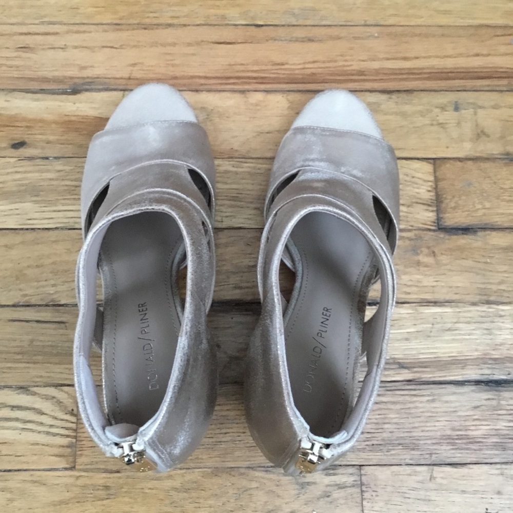 NIB Donald Pliner Jenkins heeled sandals - Picture 9 of 15